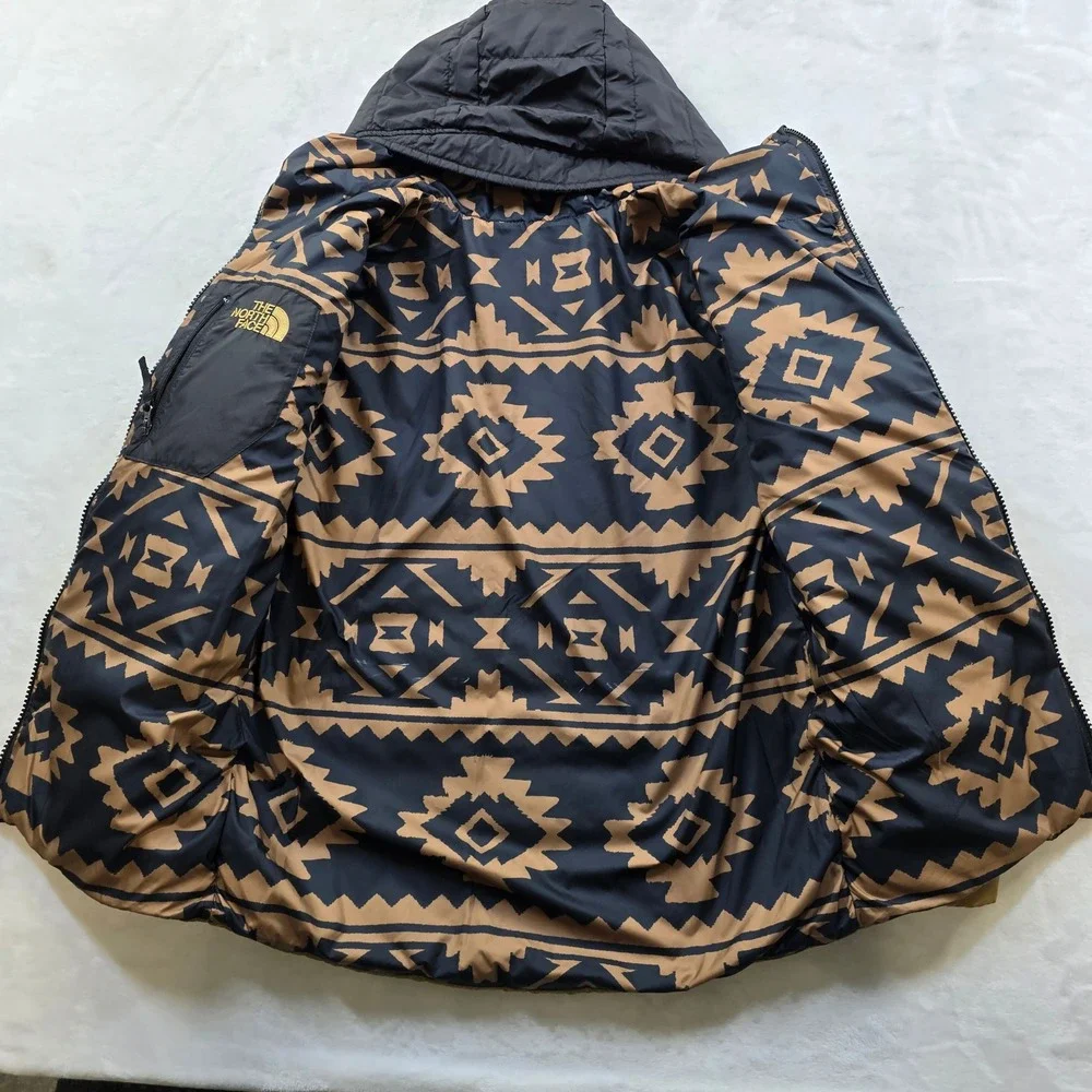 The North‎ Face Reversible Puffer Jacket Boys Medium 10/12 Khaki Black Perrito